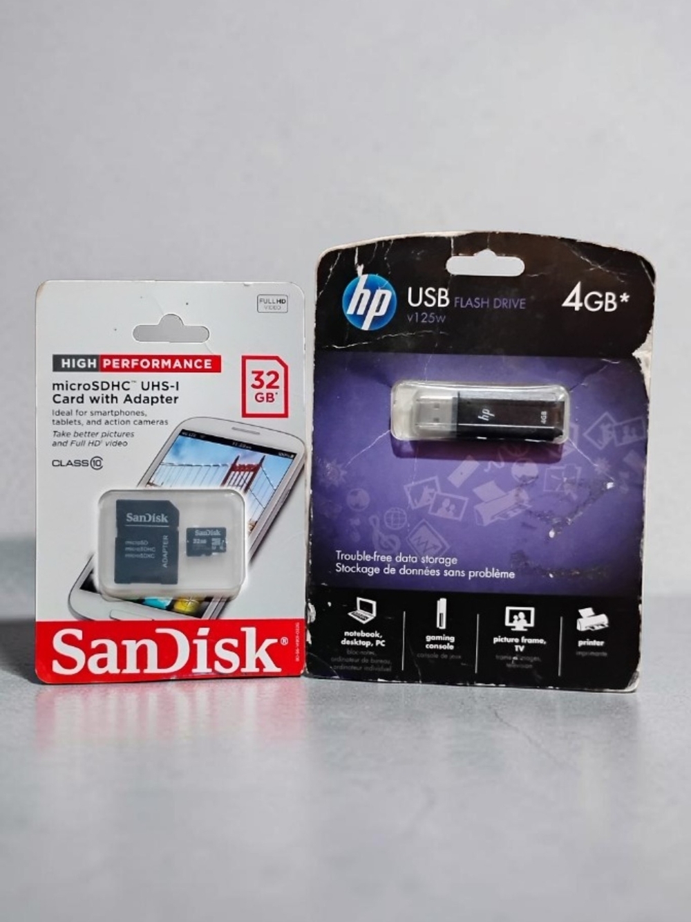 HP Black USB Flash Drive 4GB on Retail Card